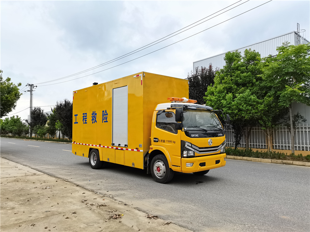 東風(fēng)大福瑞卡工程救險(xiǎn)車