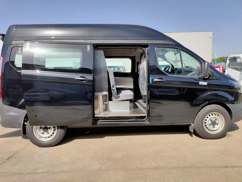 福特新全順殯葬服務(wù)車(汽油)圖片2