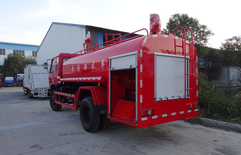 東風145消防灑水車10噸 出口專用車圖片3